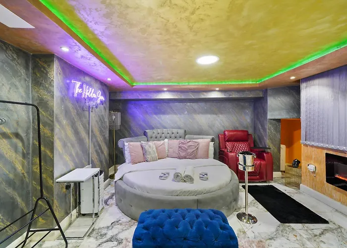 Hidden Gem Lt Properties Jaccuzi Bath Massage Chair Superkingsize Bed Parking Available